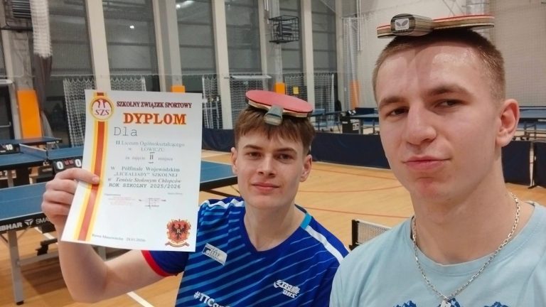 Sukces naszych uczniów w półfinale wojewódzkim Licealiady Szkolnej w tenisie stołowym
